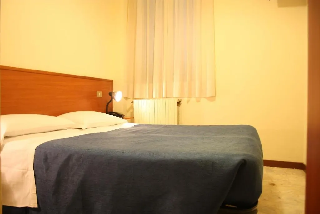 Hotel Gelsomina Милан